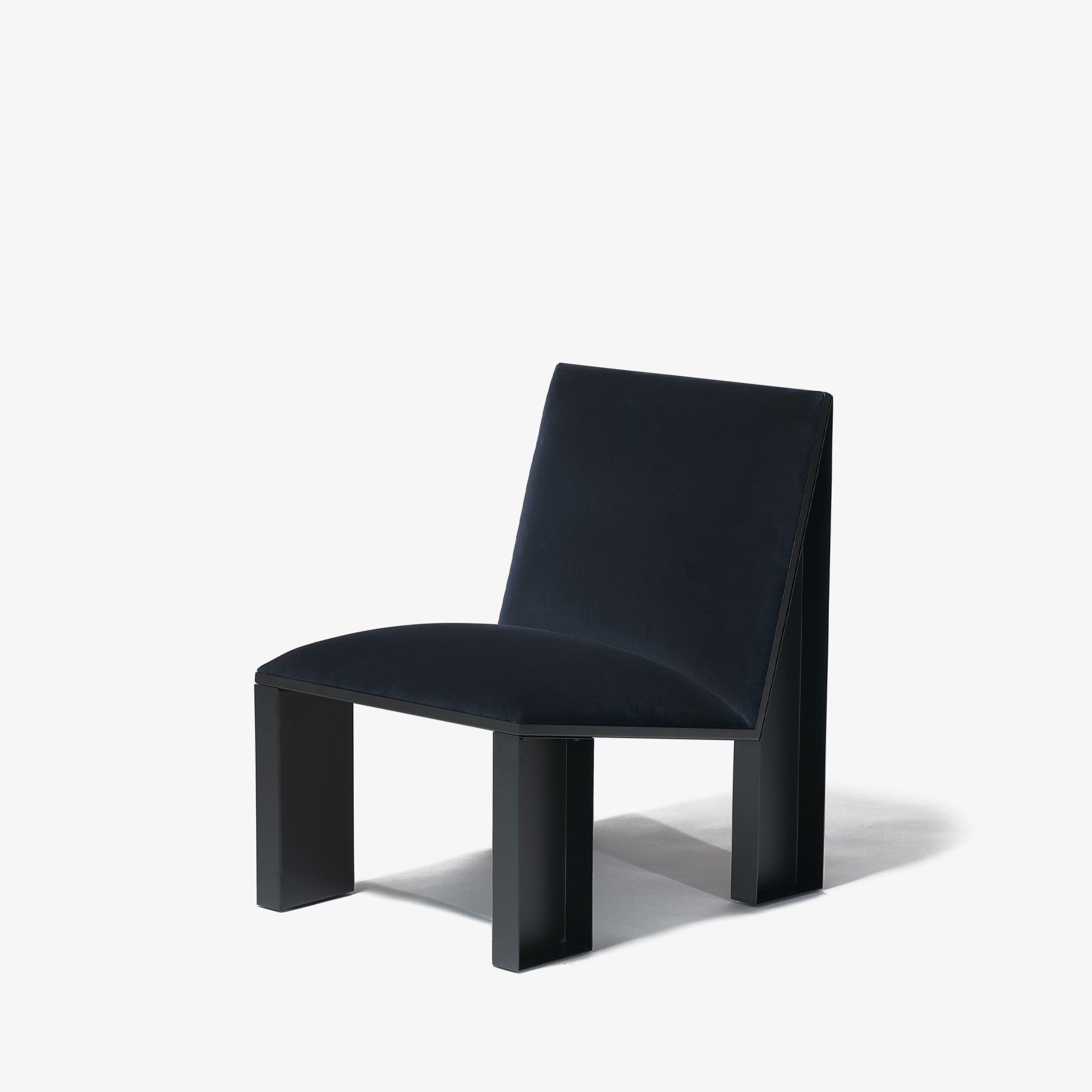 Ele Iron Armchair