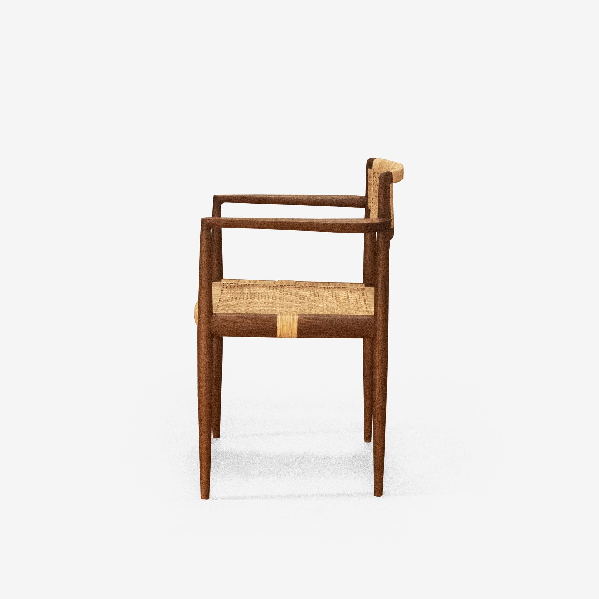 Tangāli Dining Chair