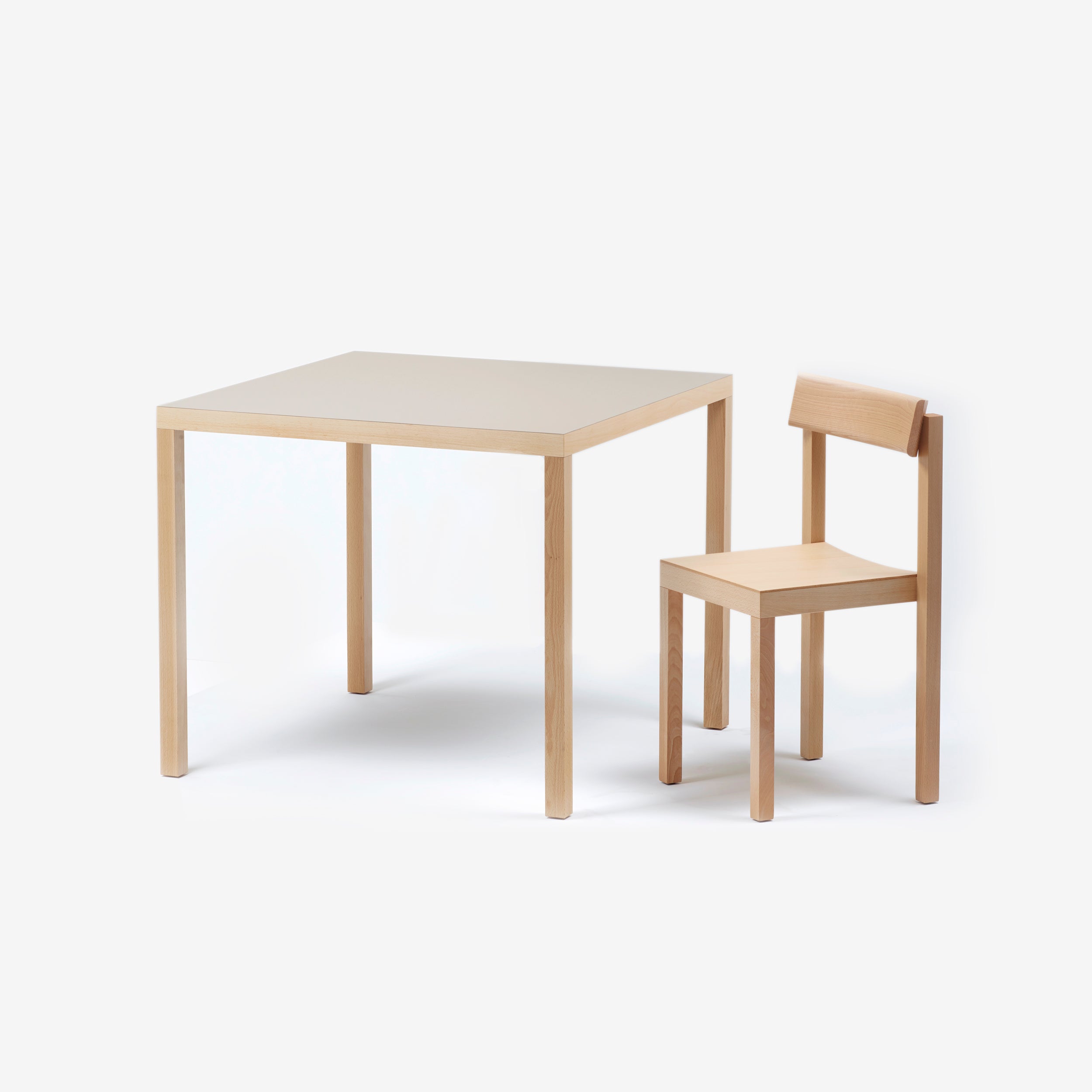 Primo Chair – Leibal