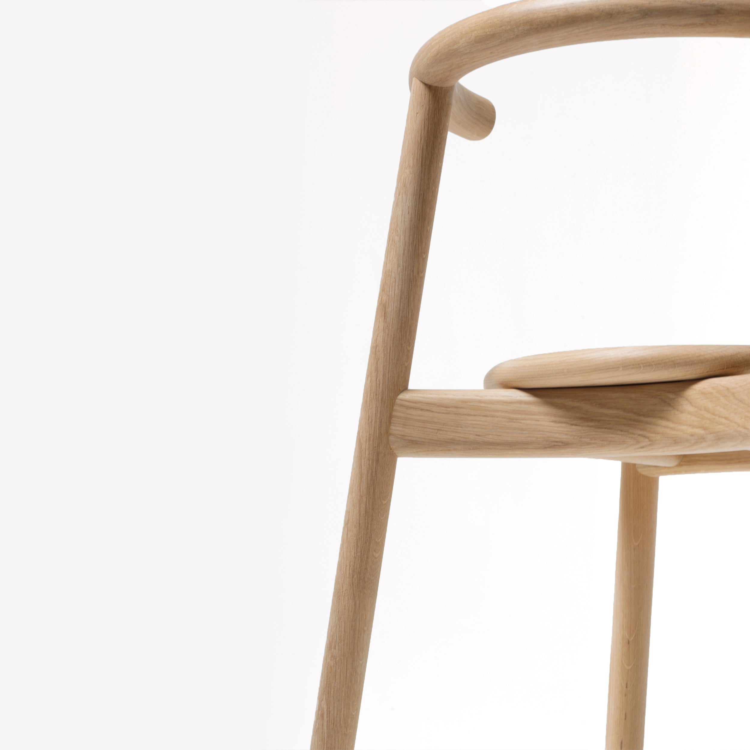 Solo Chair – Leibal