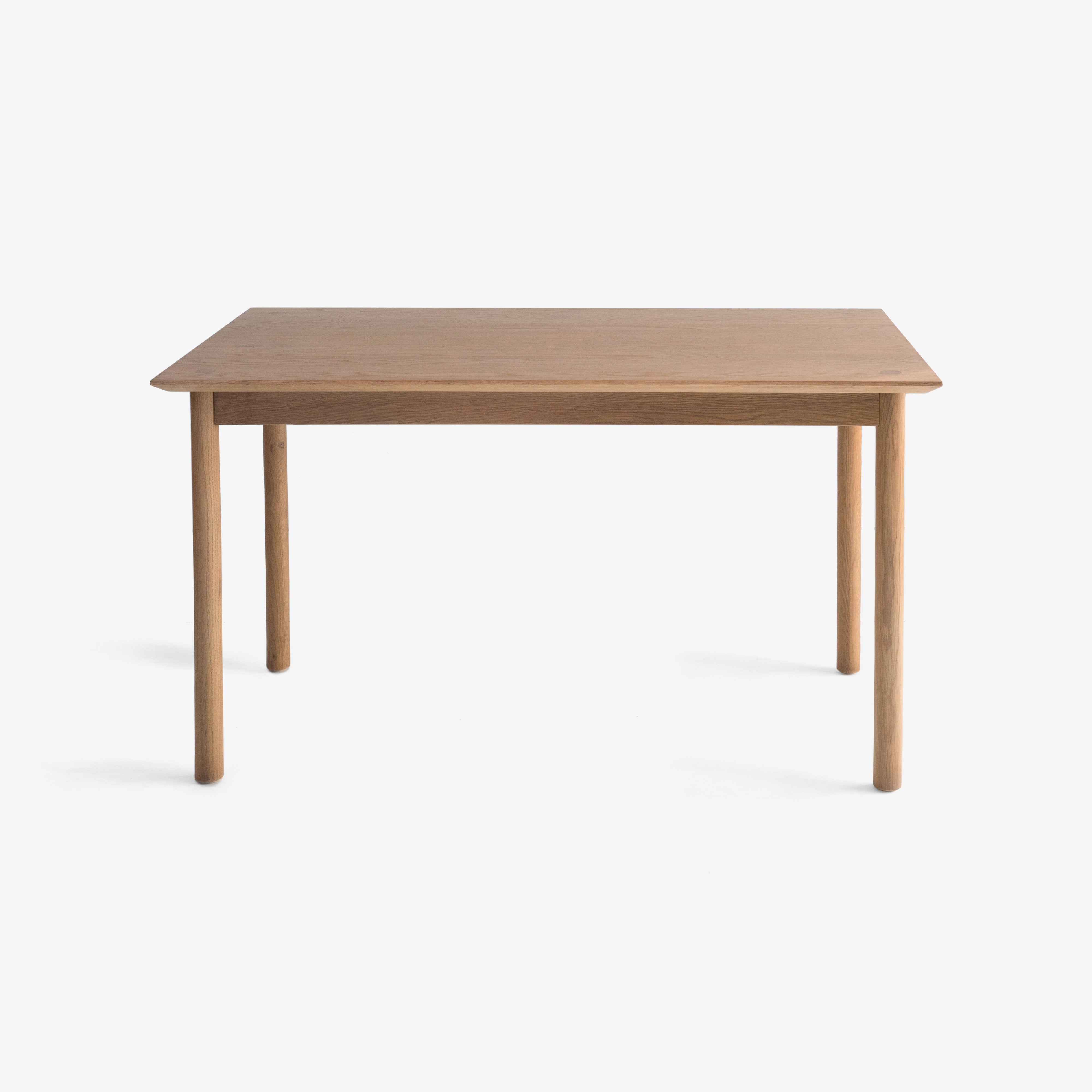 Coast Table – Leibal